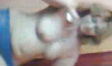 ساقی یک سکس با کارگر خانه همکار و کارفرما