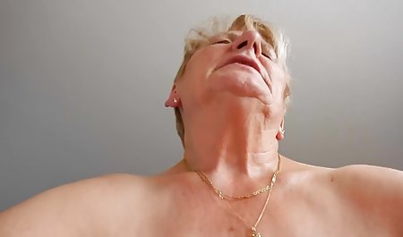 بسیار نزدیک xxxدر ماشین