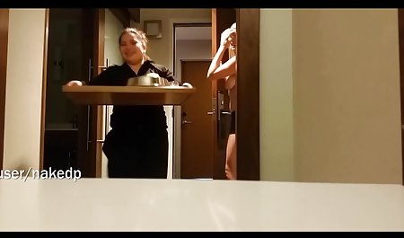 قرار دادن کیر در کس و خانه سكس مرطوب